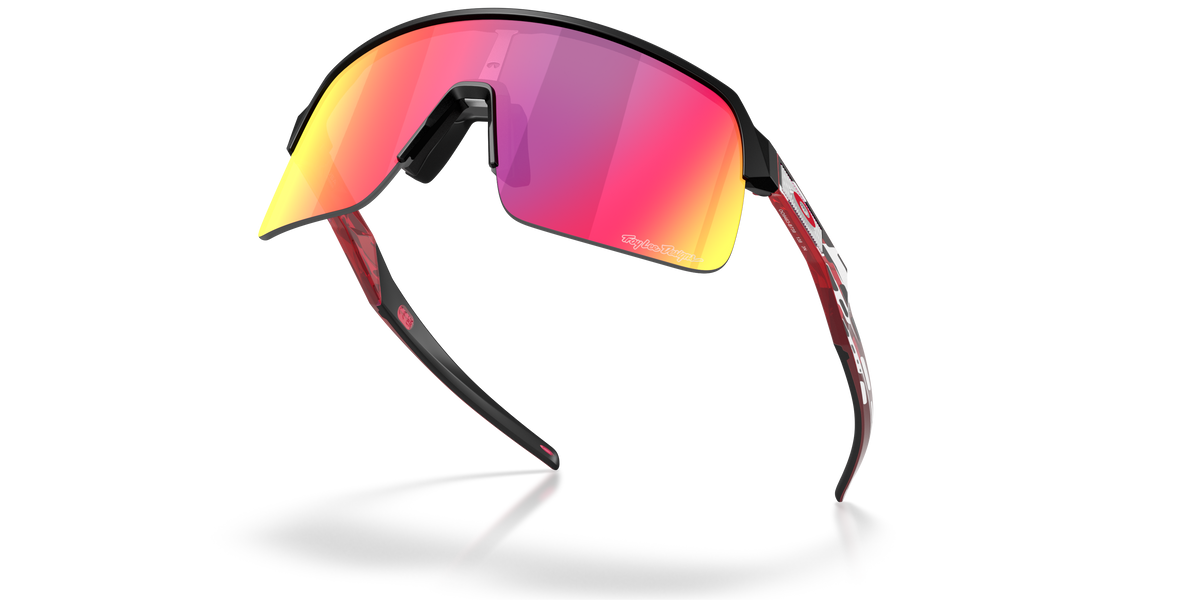 Oakley OO9463 SUTRO LITE 9463B7