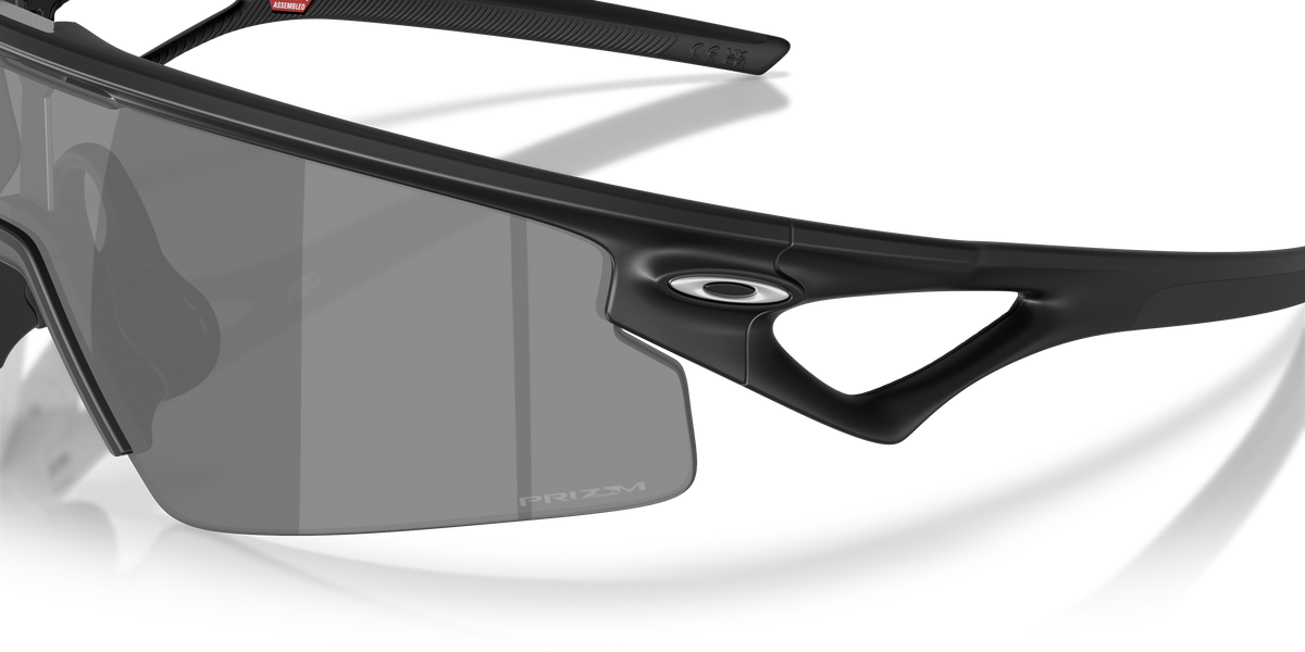 Oakley OO9531 SPHAERA STRIKE 953101