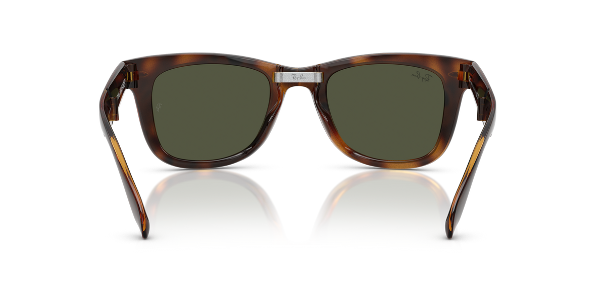 Ray-Ban Folding Wayfarer RB4105 710/31