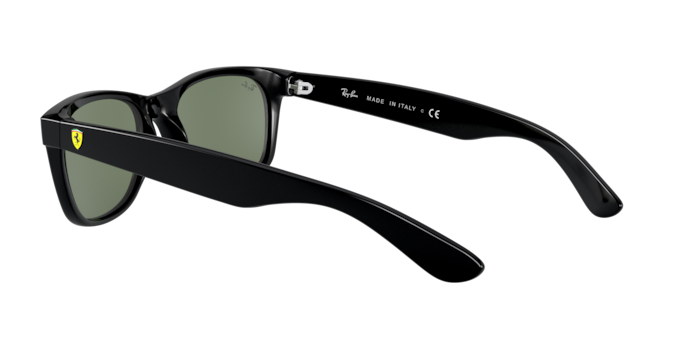 Ray-Ban New Wayfarer Scuderia Ferrari Collection RB2132M F60131
