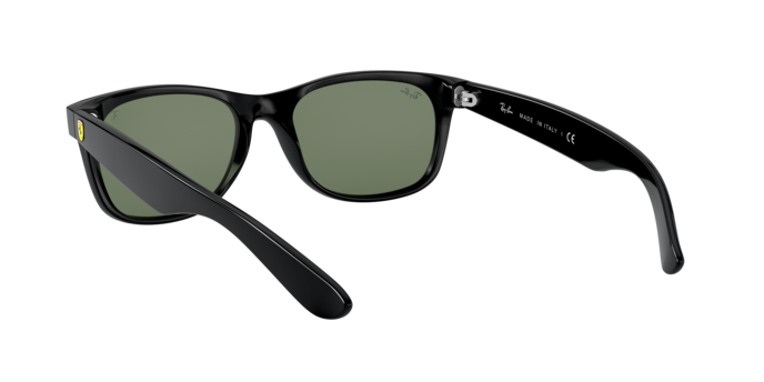 Ray-Ban New Wayfarer Scuderia Ferrari Collection RB2132M F60131