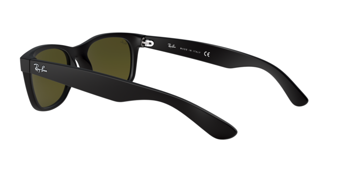 Ray-Ban New Wayfarer RB2132 622/17