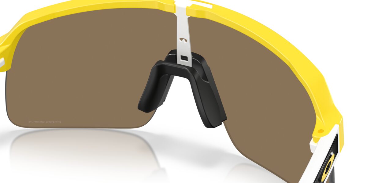 Oakley OO9463 SUTRO LITE 9463B4