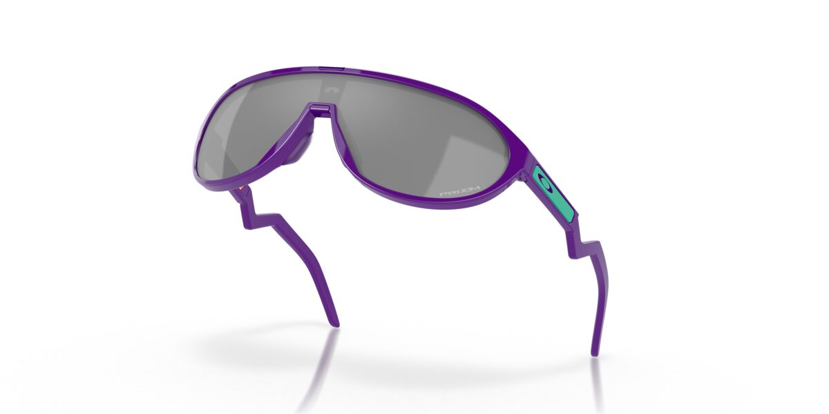 Oakley OO9467 CMDN 946704