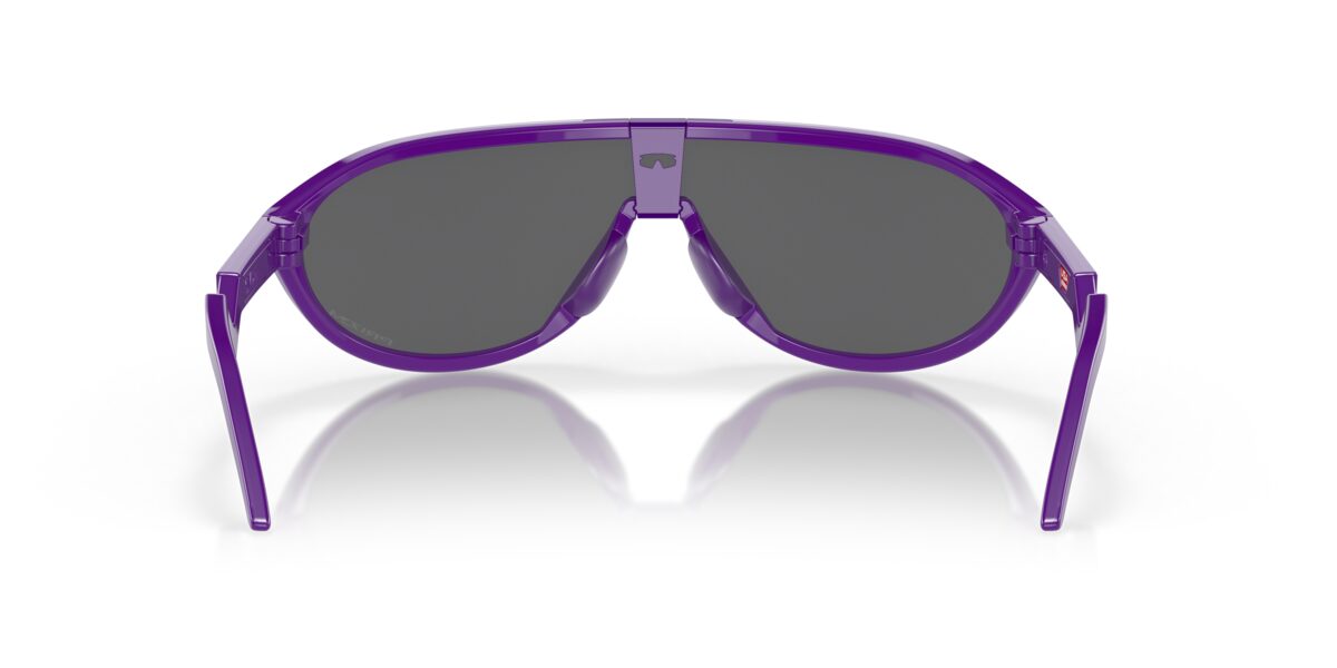 Oakley OO9467 CMDN 946704