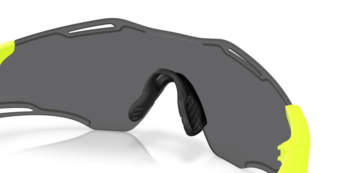 Oakley OO9512D CYBR ZERO 951210