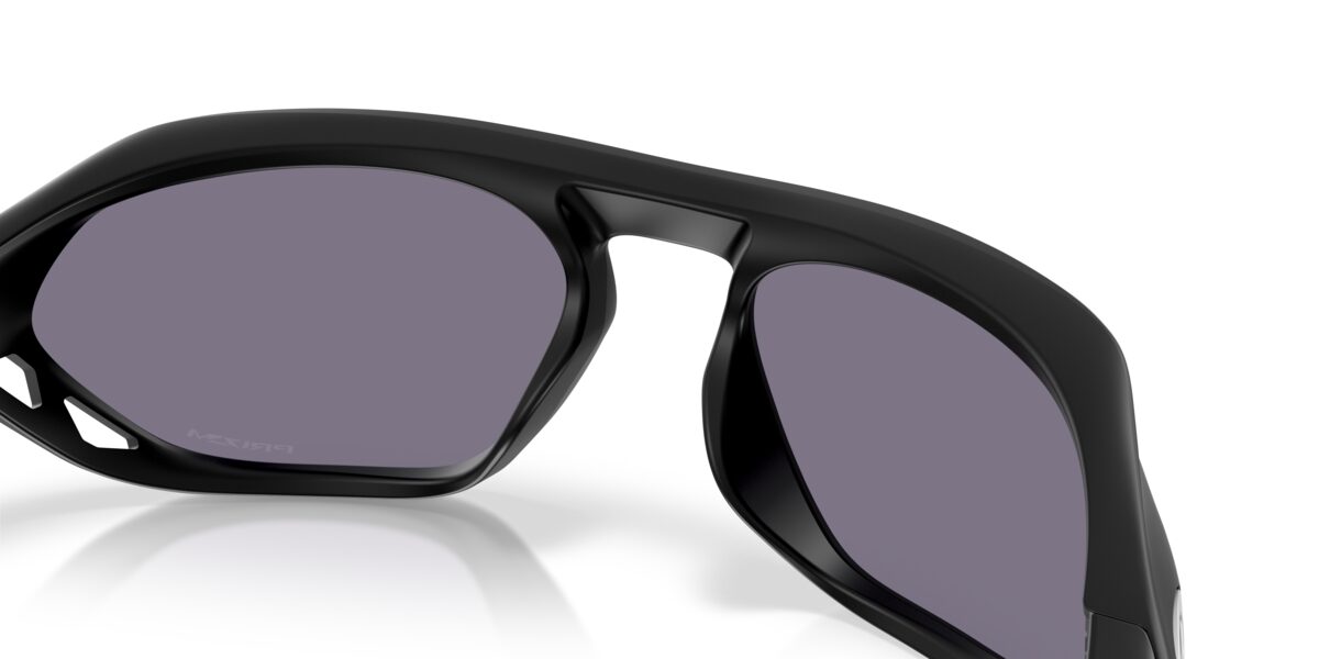 Oakley OO9537 CAGE JACKET 953701