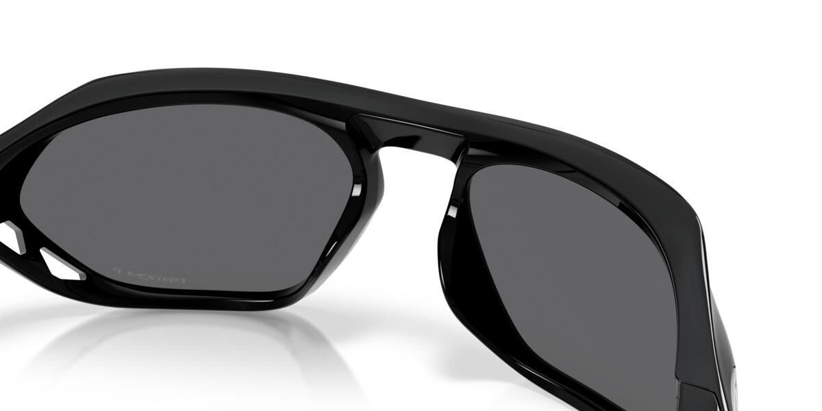 Oakley OO9537 CAGE JACKET 953708