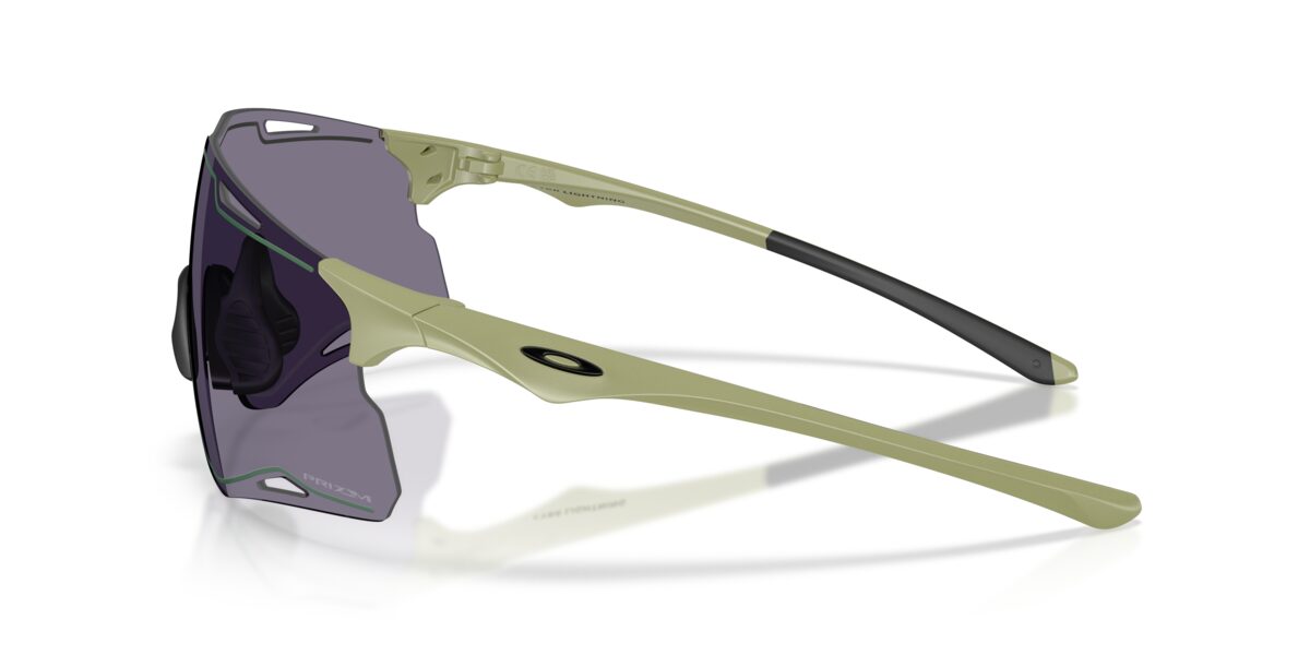 Oakley OO9538D CYBR LIGHTNING 953808