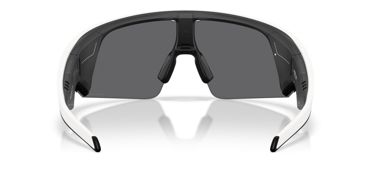 Oakley Wearable OW8001 VANGUARD 800105