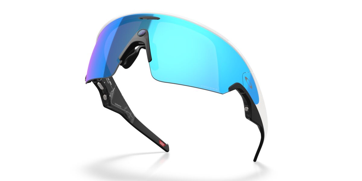 Oakley Wearable OW8001 VANGUARD 800106