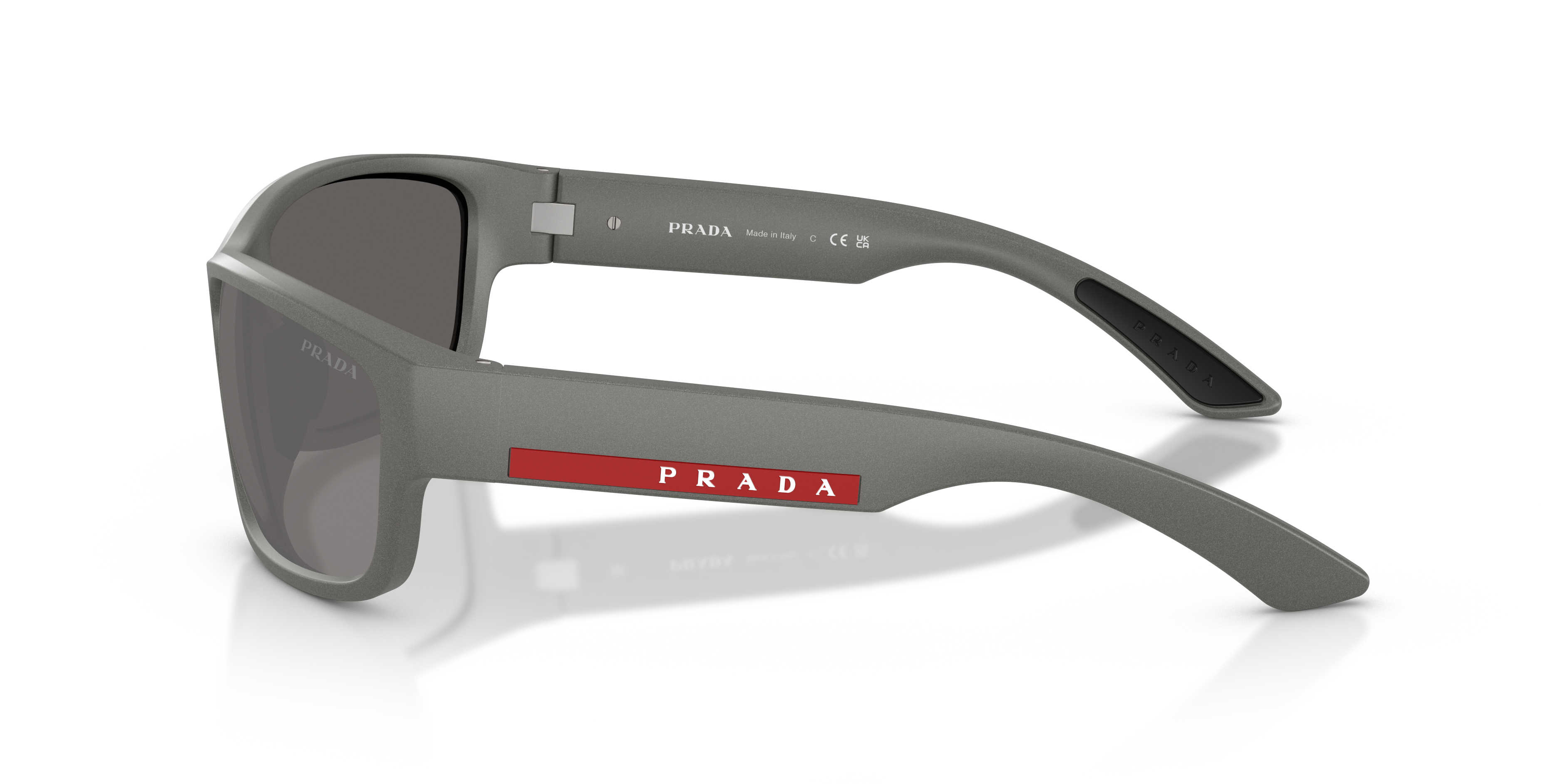 Prada Linea Rossa PS C04S 16X7W1
