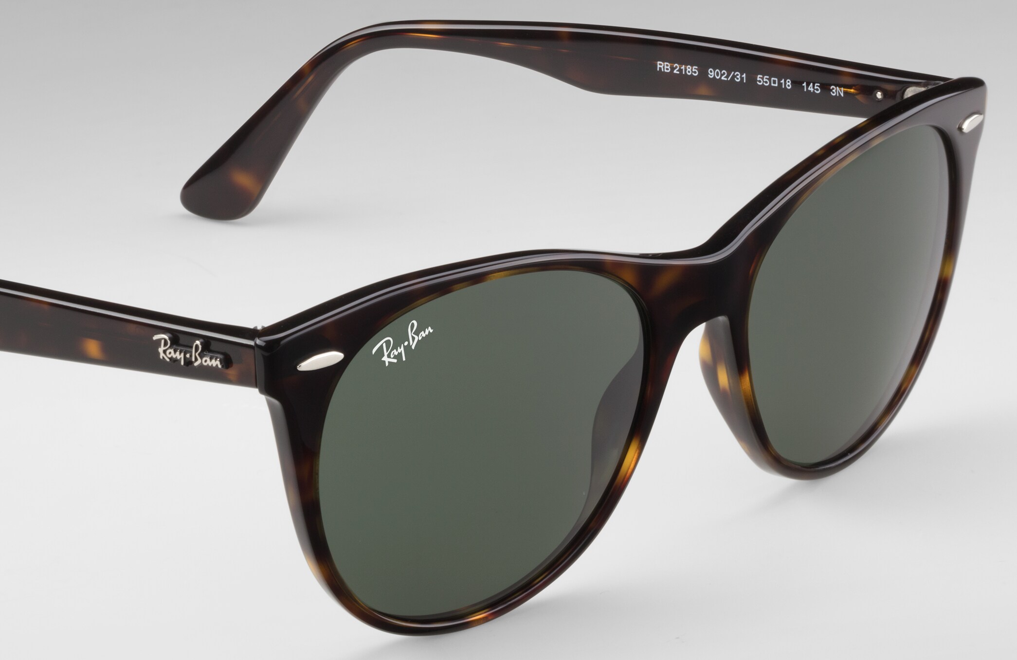 Ray-Ban RB2185 WAYFARER II 902/31