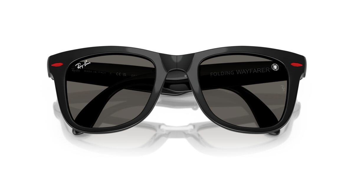 Ray-Ban RB4105 FOLDING WAYFARER 6926B1