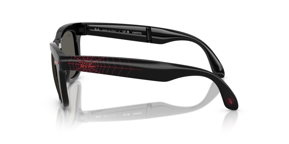 Ray-Ban RB4105 FOLDING WAYFARER 6926B1